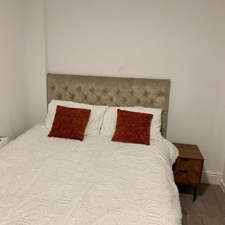 M4M Rooms- Ng8 5Np Room 1 Nottingham Esterno foto