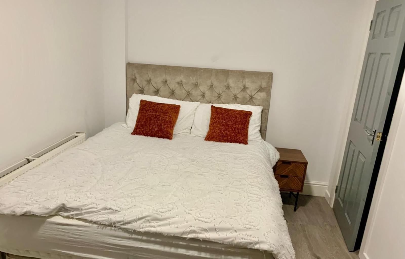 M4M Rooms- Ng8 5Np Room 1 Nottingham Esterno foto